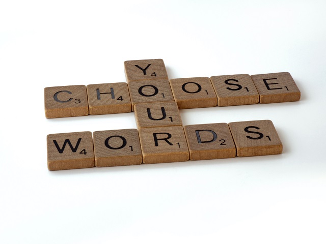 choose your wordsと書かれたピース